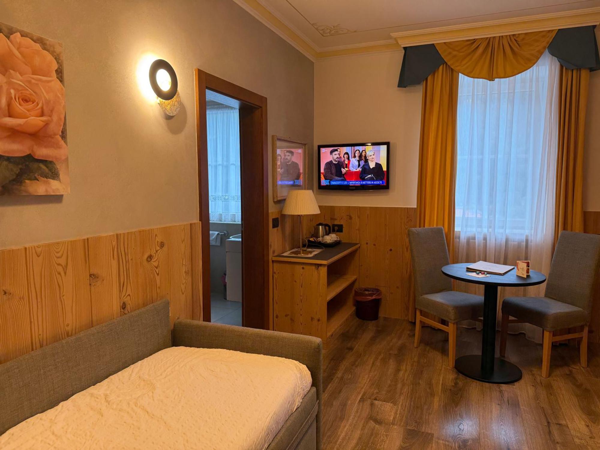 Alexander Hotel Alpine Wellness Dolomites Molveno Exteriör bild
